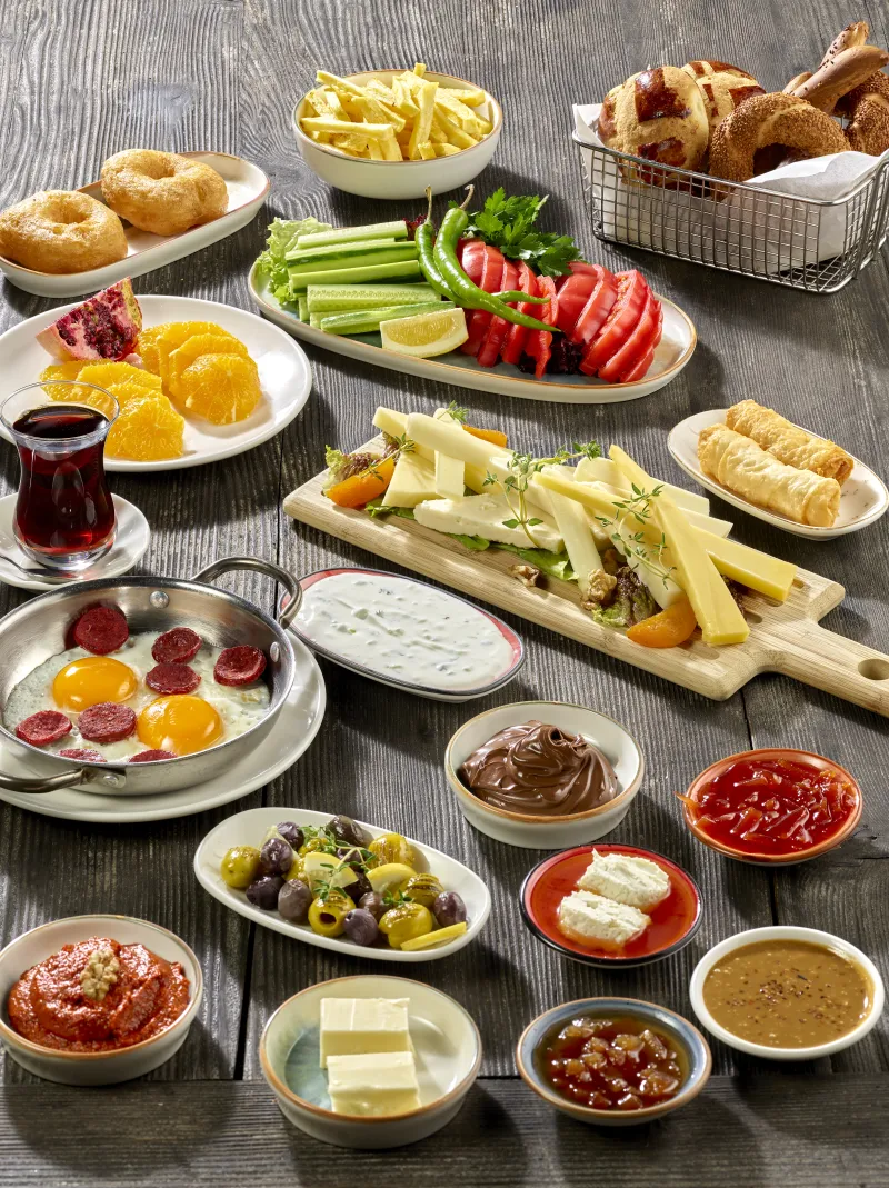 Serpme Kahvaltı